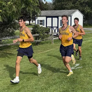 Eisenhower boys claim cross country win